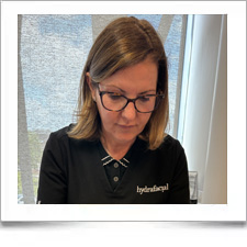 Astrid Infirmière chez Esthelaz